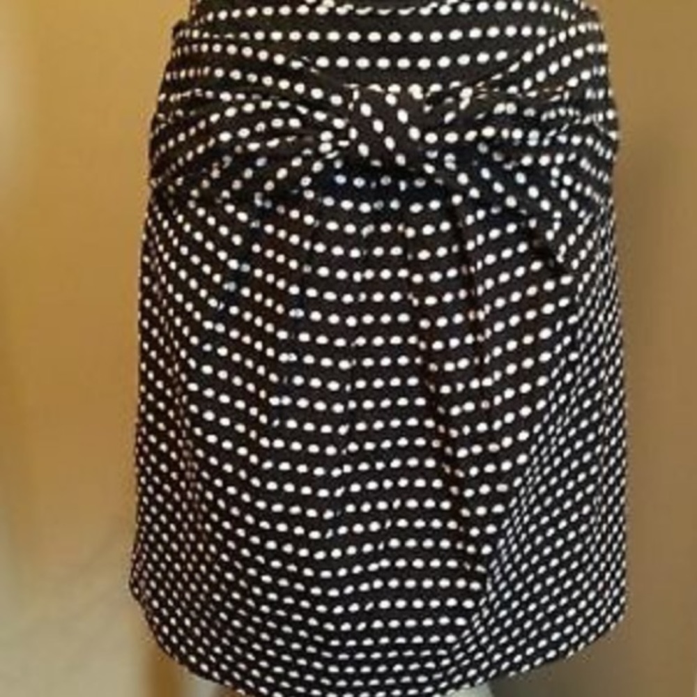 Anthropologie hoss Intropia polka dot/bow design